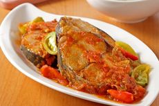 Resep Ikan Tenggiri Tumis Tomat, 15 Menit Matang 