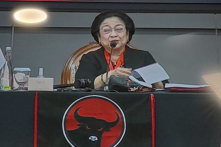 Ketua Umum PDI-P Megawati Soekarnoputri saat pidato penutupan Rakernas PDI-P, di Sekolah Partai, Lenteng Agung, Jakarta Selatan, Kamis (23/6/2022.