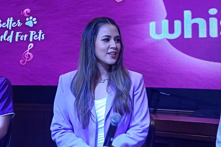 Ingatkan Perlunya Komitmen, Raisa: Hewan Peliharaan Jangan Dianggap Mainan