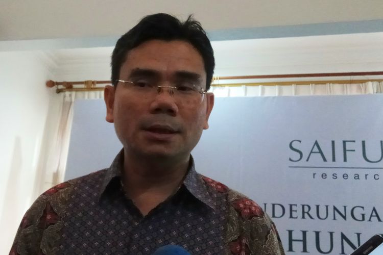 Direktur Eksekutif Saiful Mujani Research & Consulting (SMRC) Djayadi Hanan mengatakan bahwa selain PDI Perjuangan elektabilitas partai politik pendukung Presiden Joko Widodo lainnya cenderung stagnan. Jakarta, Kamis (5/10/2017).