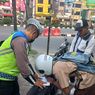 Tak Pakai Helm Saat Melintas di Jalan Margonda, Pengendara Motor Kena Tilang Manual