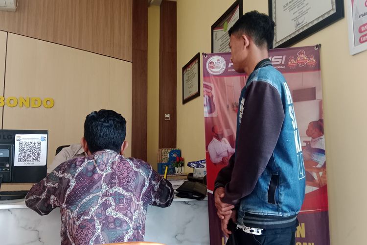 Merasa Ditipu dengan Modus Gadai Sawah, Warga Situbondo Laporkan Kades