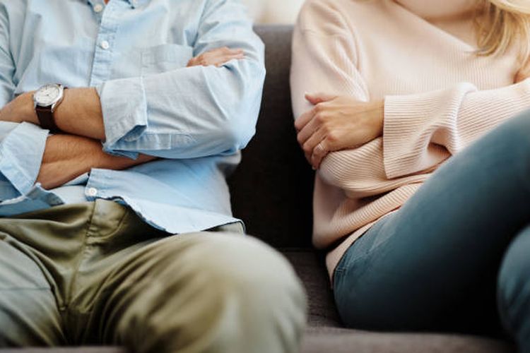 Ilustrasi pasangan yang ingin cerai.