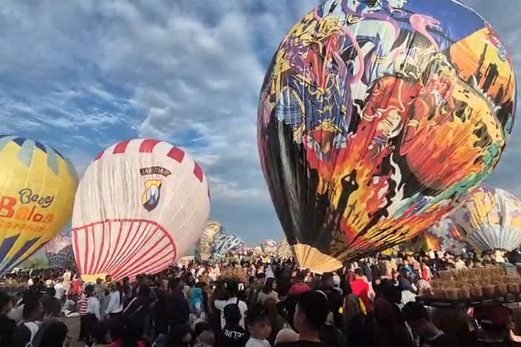 Wonosobo Jadi Cappadocianya Indonesia, Puncak Festival Mudik 2026 Dipadati Ribuan Wisatawan