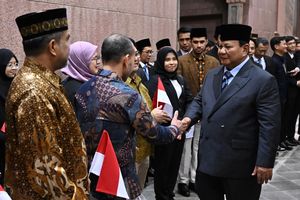 Diaspora Indonesia Sambut Kedatangan Presiden Prabowo di Abu Dhabi