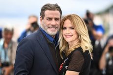 Istri John Travolta, Kelly Preston, Meninggal Dunia karena Kanker Payudara