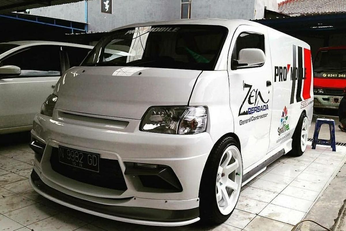 Gran Max Chop Top Kreasi Promobile Malang