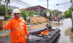 PLN Berikan 3 Tips Aman dari Bahaya Listrik saat Cuaca Ekstrem