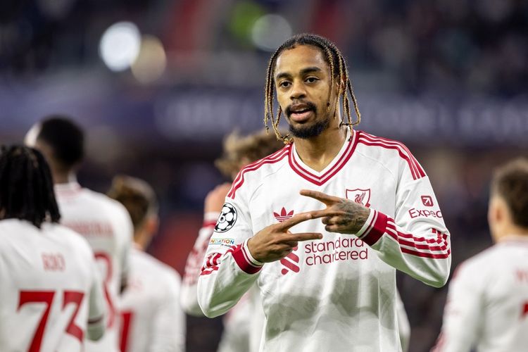 Komentar Iraola Usai Barcola Cetak Hat-Trick Perdana untuk Liverpool 