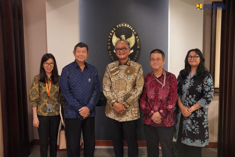 Hashim Temui Menteri PU, Kebut Target Pertumbuhan Ekonomi 8 Persen Lewat Infrastruktur Hijau