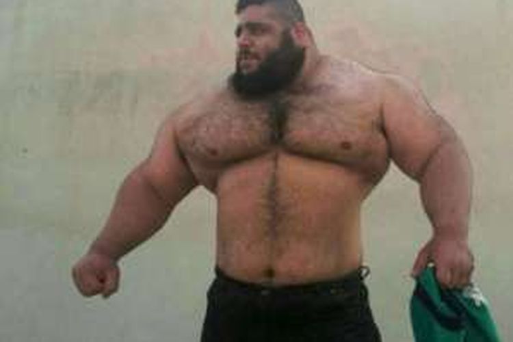 Saraj Gharibi yang berjuluk Hulk dari Persia.