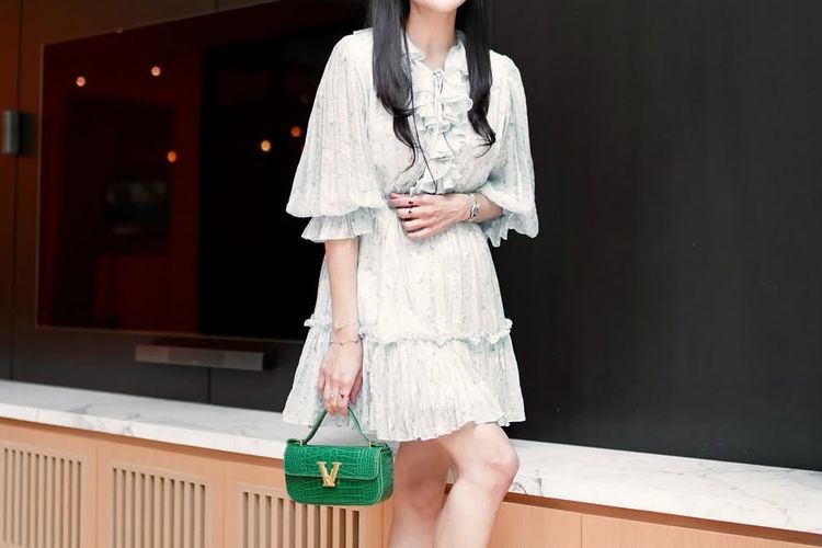 Daftar tas mewah Sandra Dewi jadi sorotan setelah suami, Harvey Moeis, terjerat kasus KPK. Intip koleksi favorit sang aktris.