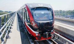 LRT Jabodebek Terapkan 'Cashless' Sejak Soft Launching di Juli 2023