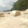 Objek Wisata Pantai Pongkar Karimun Dicemari Limbah Gulungan Tisu