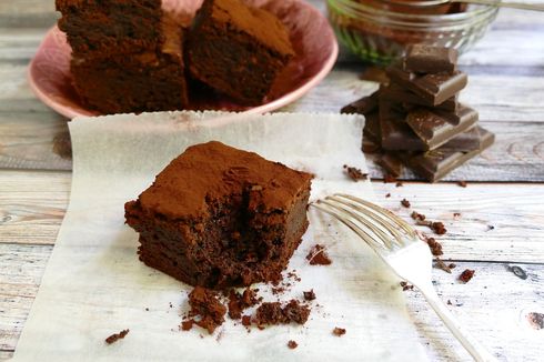 Cara Membuat Brownies Kukus Coklat agar Lembut dan Tidak Bantat