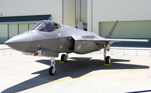 Indonesia Faces Obstacles in Acquiring Fifth Generation F-35 Fighters