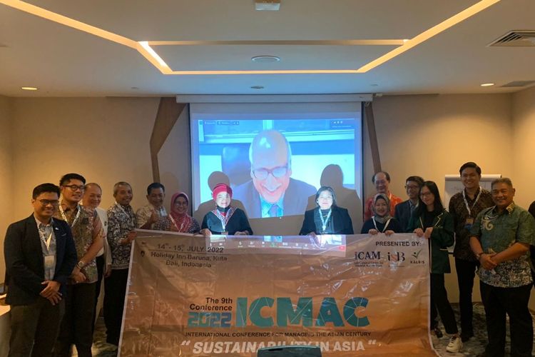 Akademisi I3L School of Business (ISB) turut menghadiri konferensi The International Conference for Managing the Asian Century  atau ICMAC 2022 yang berlangsung pada 14-15 Juli 2022.