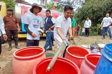 Kampanye di Trenggalek, Emil Dardak Bagikan 8.000 Liter Air Bersih