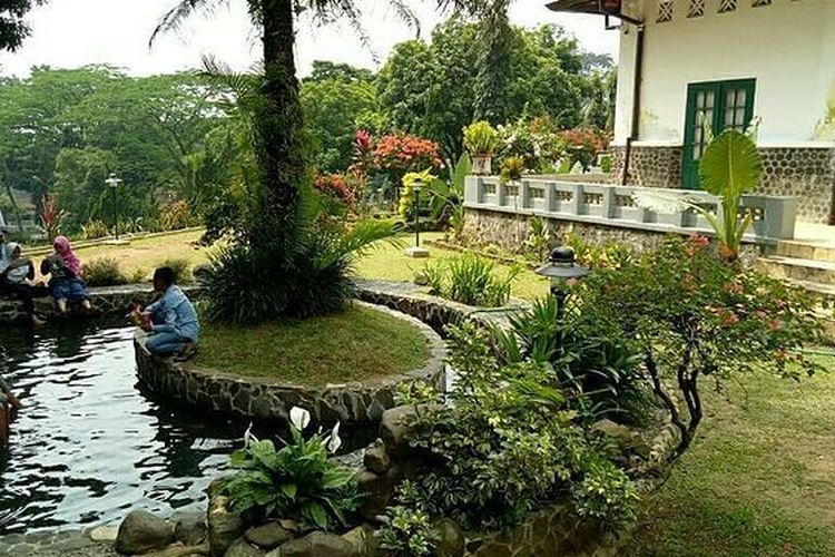 Tempat wisata bernama Gedung Perundingan Linggarjati di Kabupaten Kuningan, Jawa Barat (Instagram @gedung_naskah).
