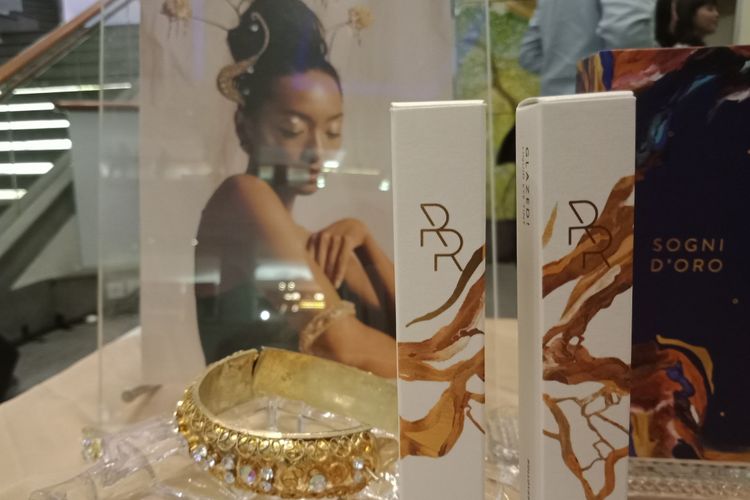 Koleksi MATA HARI GLAZED! by Rollover Reaction yang diluncurkan di Plaza Indonesia, Jakarta, Jumat (26/10/2018).