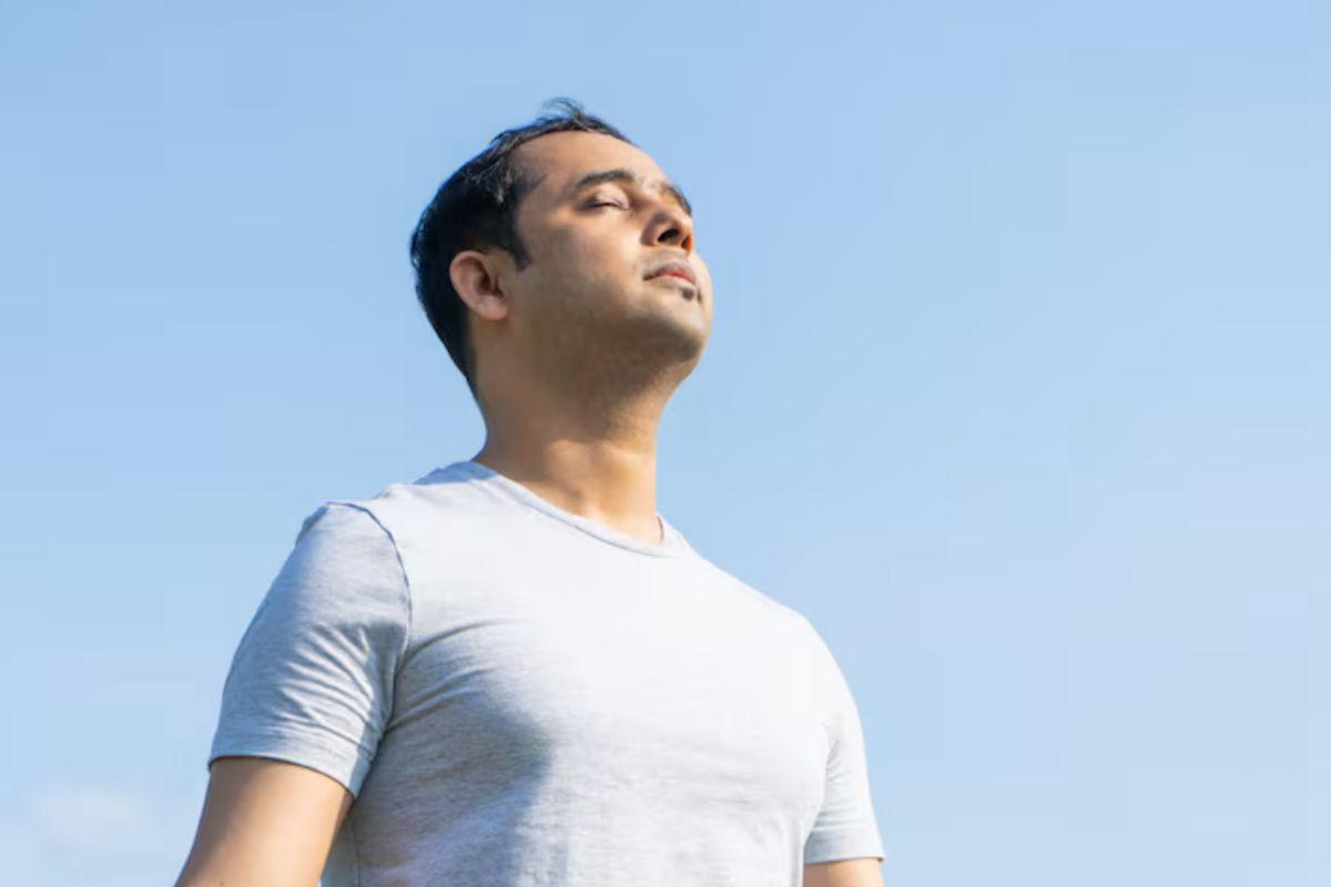 Relaksasi bukan sekadar cara menenangkan diri. Psikiater menjelaskan, teknik sederhana ini bisa bantu menurunkan stres.