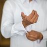 Doa Memakai Pakaian dalam Islam: Arab, Latin, Arti, dan Keutamaannya