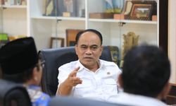 Tekankan Pentingnya Sosialisasi Covid-19, Wamendes PDTT Dorong Perangkat dan Aktivis Desa Proaktif