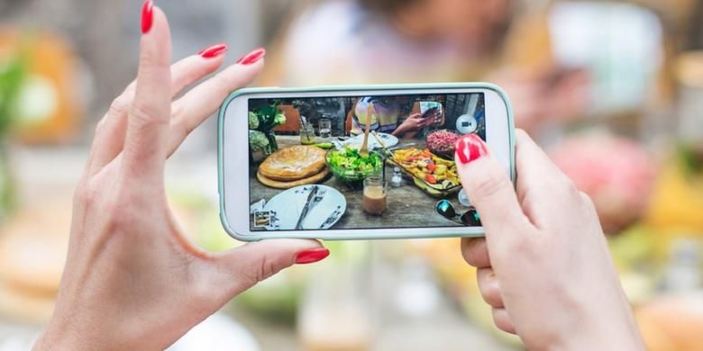 Google uji coba fitur unggah otomatis foto makanan pada Maps