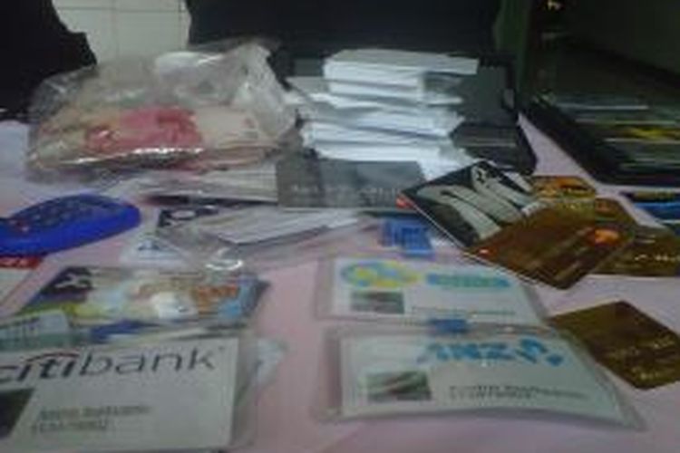 Penipuan Kartu Kredit Terungkap Dari Sms Konfirmasi