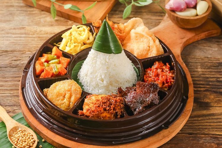 Tumpeng mini dari Seroso Indonesia. 