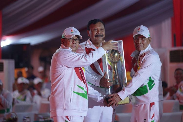 Porwil Sumatera XI Telah Usai, Riau Sukses Jadi Juara Umum.