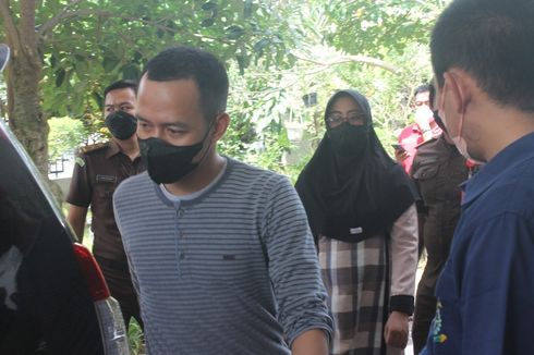 Pasutri Anggota Polres Blora Dituntut 6,5 Tahun Penjara Kasus Dugaan Korupsi PNBP Rp 3 M