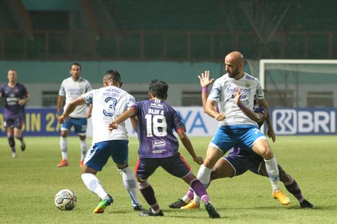 Babak I Persita Vs Persib: Gol Rashid Bawa Maung Bandung Memimpin