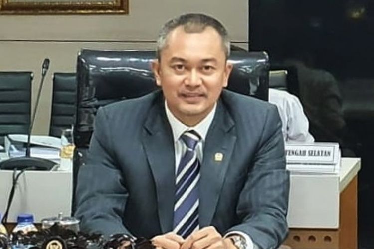 Anggota Komisi III Dewan Perwakilan Rakyat (DPR) Andi Rio Idris Padjalangi. 