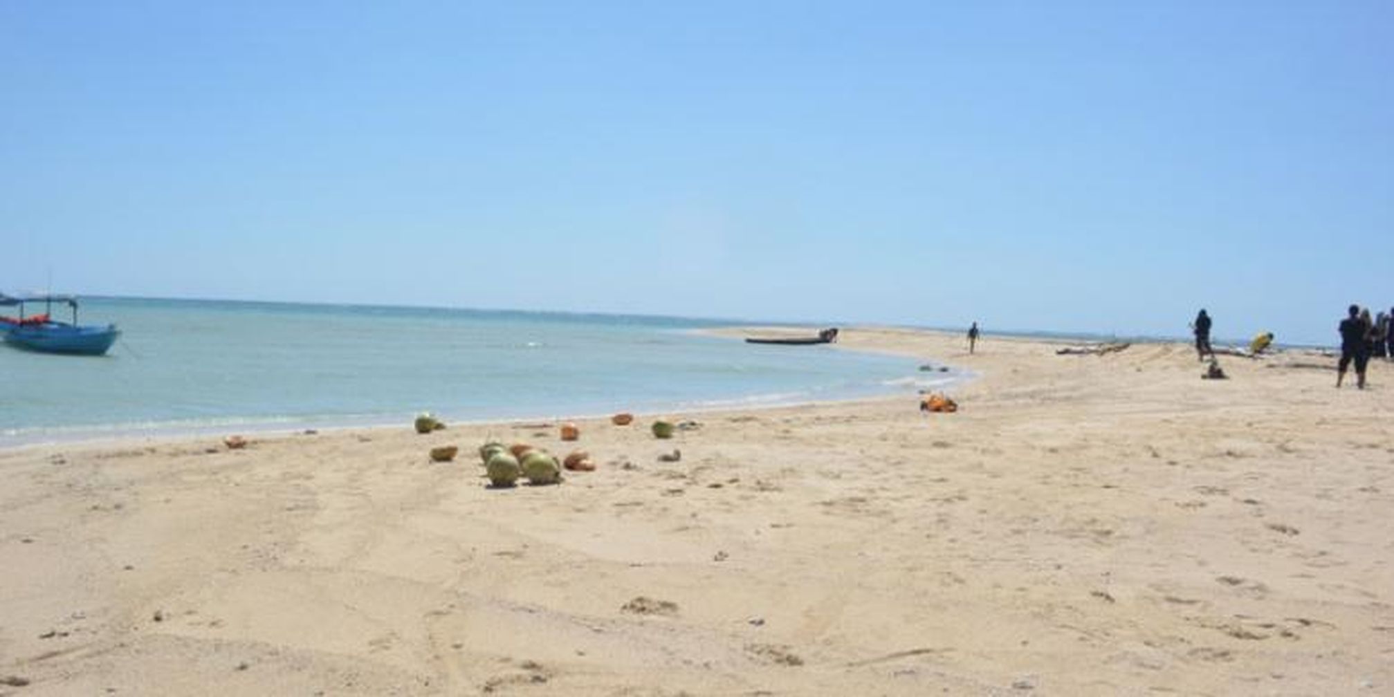 Keindahan Rii Taa Pulau Pasir Putih Bercampur Pink Di