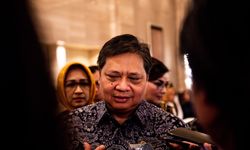 Menko Airlangga Yakin Penanganan Covid-19 dan Pemulihan Ekonomi Sama Penting