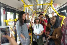 HUT Transjakarta, Virzha 'Ngamen' di Koridor 13