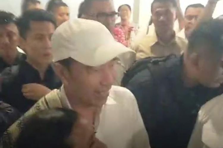 Tiba di Kupang, Jokowi Disambut Antusias Warga dan Simpatisan