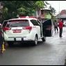 Detik-detik Keluarga Pasien Corona yang Kabur Adang dan Peluk Polisi hingga Ketakutan Tertular Saat Penjemputan