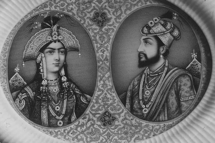 Taj Mahal dibangun oleh Kaisar Mughal Shah Jahan (kanan) untuk mengenang ratunya, Mumtaz (kiri).