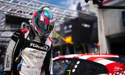 Kolaborasi Pertamax Turbo dan Sean Gelael Berhasil Antarkan Team WRT 31 Naik Podium di Le Mans