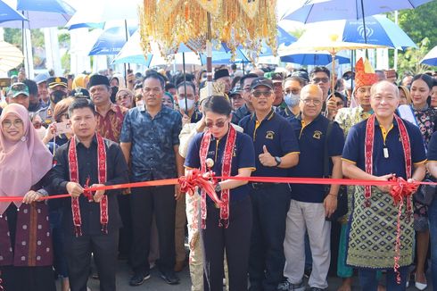 Gerbang Mahligai Pesisir di Singkawang dan Sambas Diresmikan