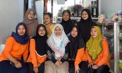 Perjalanan Sri Wigatiningsih Bangun Dinova Store hingga Bisa Ekspor dan Berdayakan Perempuan Desa