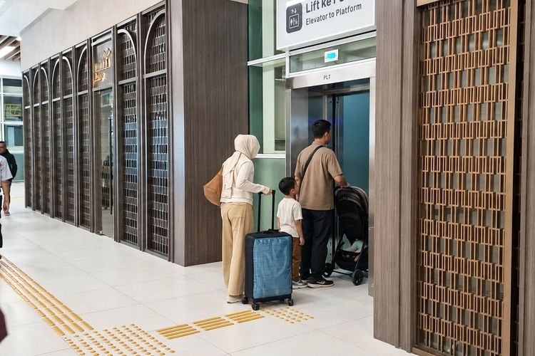 Gratis Naik Whoosh untuk Anak di Bawah 3 Tahun, Ini Syaratnya