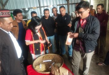 Astra Dorong Perekonomian NTT Lewat Pemberdayaan UMKM Kopi dan Kakao