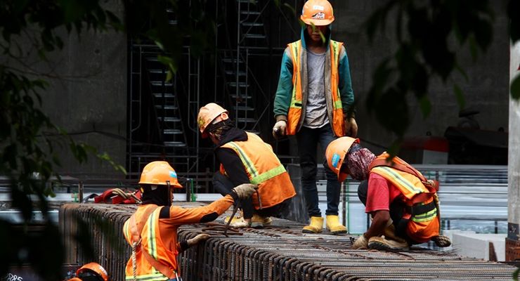 Sebentar Lagi Lebaran, Tenaga Kerja Konstruksi IKN Dapat Insentif 