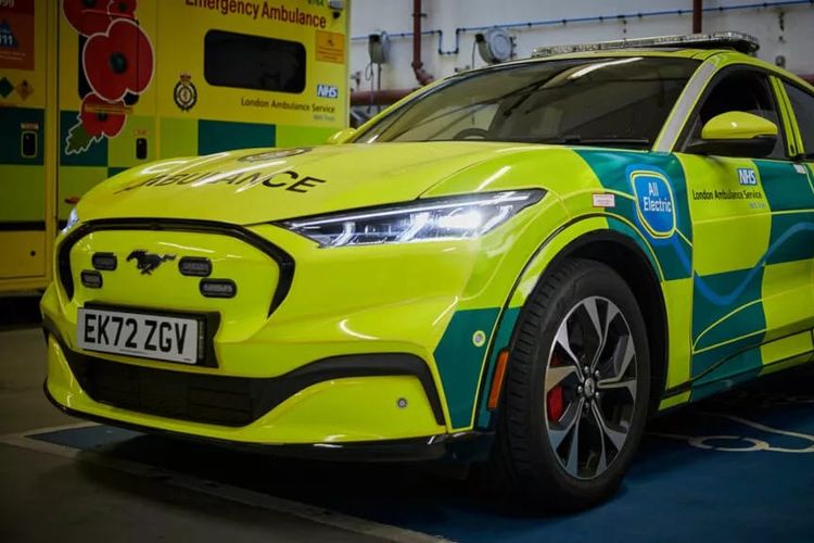 Mobil listrik Ford Mustang Mach-E diandalkan jadi ambulans