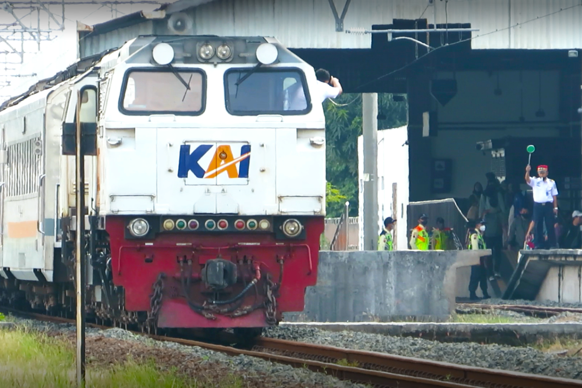 PT Kereta Api Indonesia (Persero) membuka lowongan kerja melalui acara Job Fair Universitas Sebelas Maret (UNS) Surakarta tahun 2023.