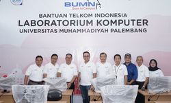 Direksi Telkom Berbagi Inspirasi dengan 3.000 Mahasiswa di Palembang