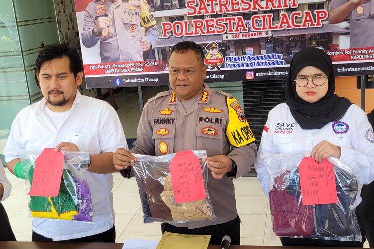 Ungkap kasus kekerasan seksual terhadap anak di Mapolresta Cilacap, Jawa Tengah, Kamis (12/10/2023).